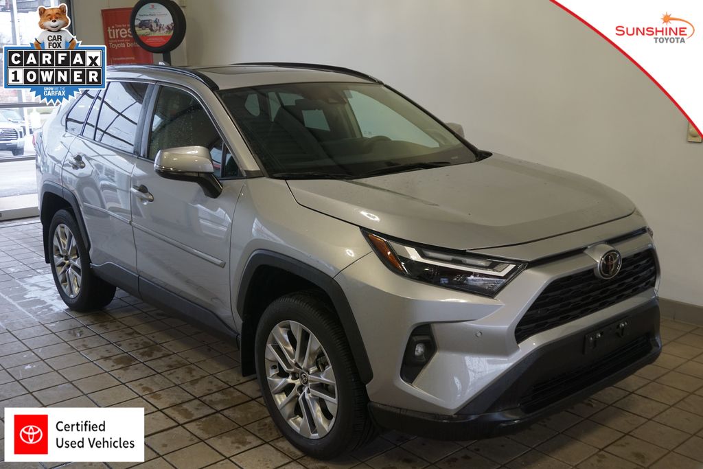 2025 Toyota RAV4 XLE Premium AWD
