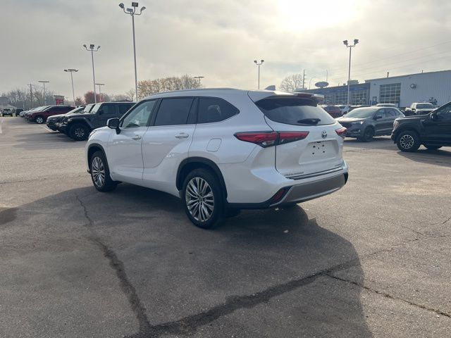 2023 Toyota Highlander Hybrid