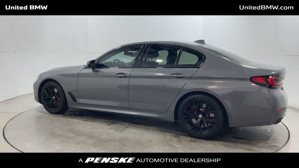 Thumbnail: 2022 BMW 5 Series - 6