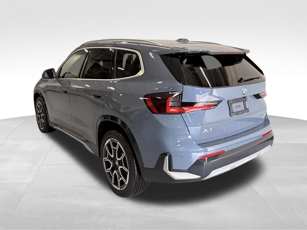 Thumbnail: 2026 BMW X1 - 3
