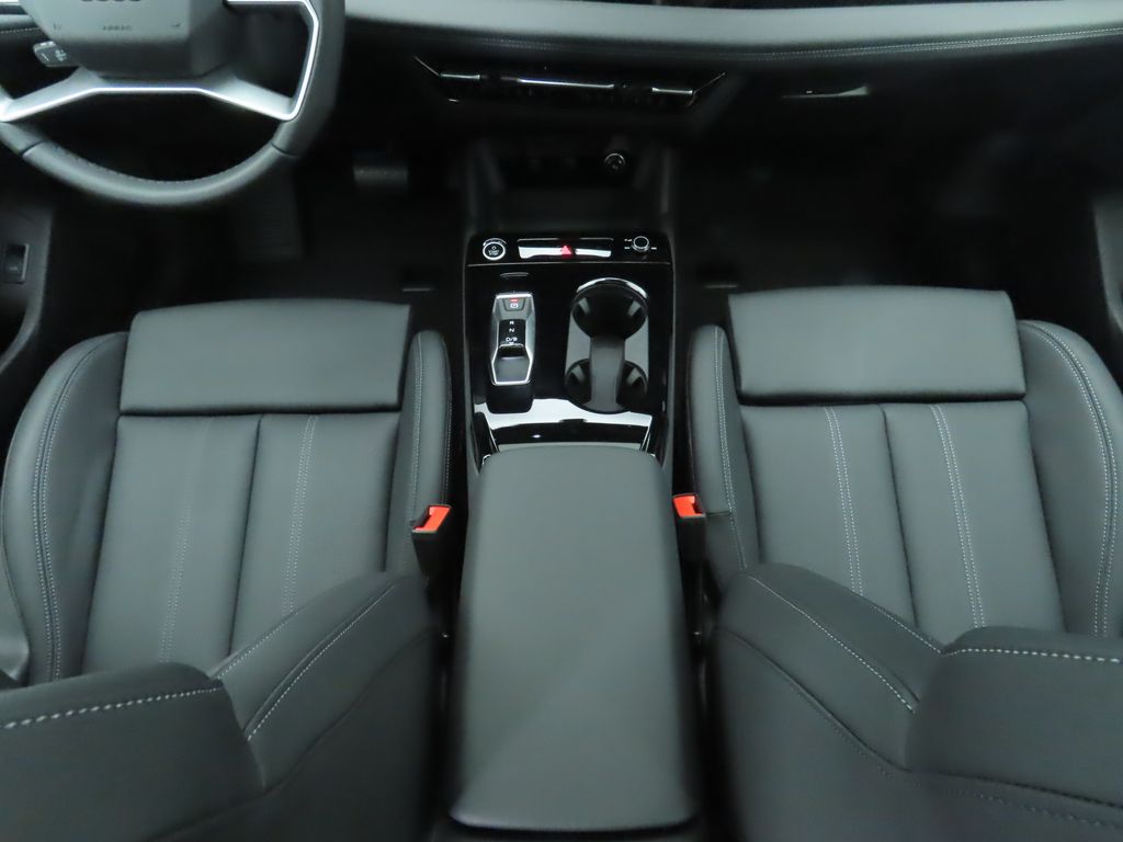 2025 Audi Q6 e-tron Premium 18