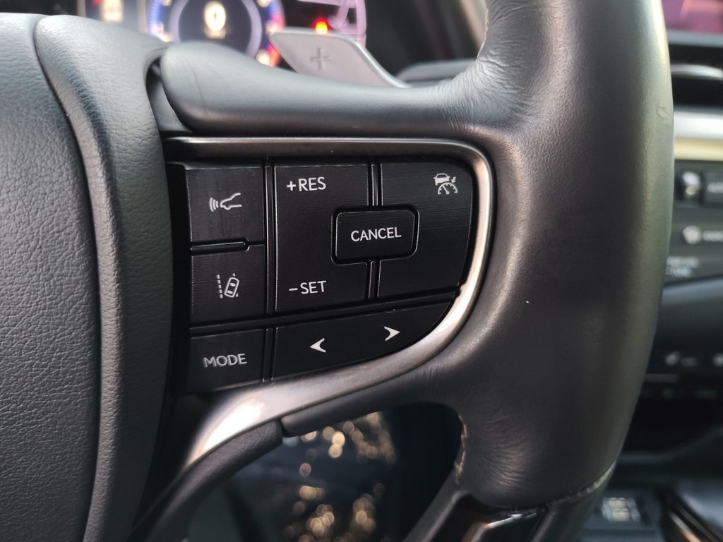 Used Car 2019 Lexus Es  350 Luxury For Sale Under $30,000 In Austin, Texas