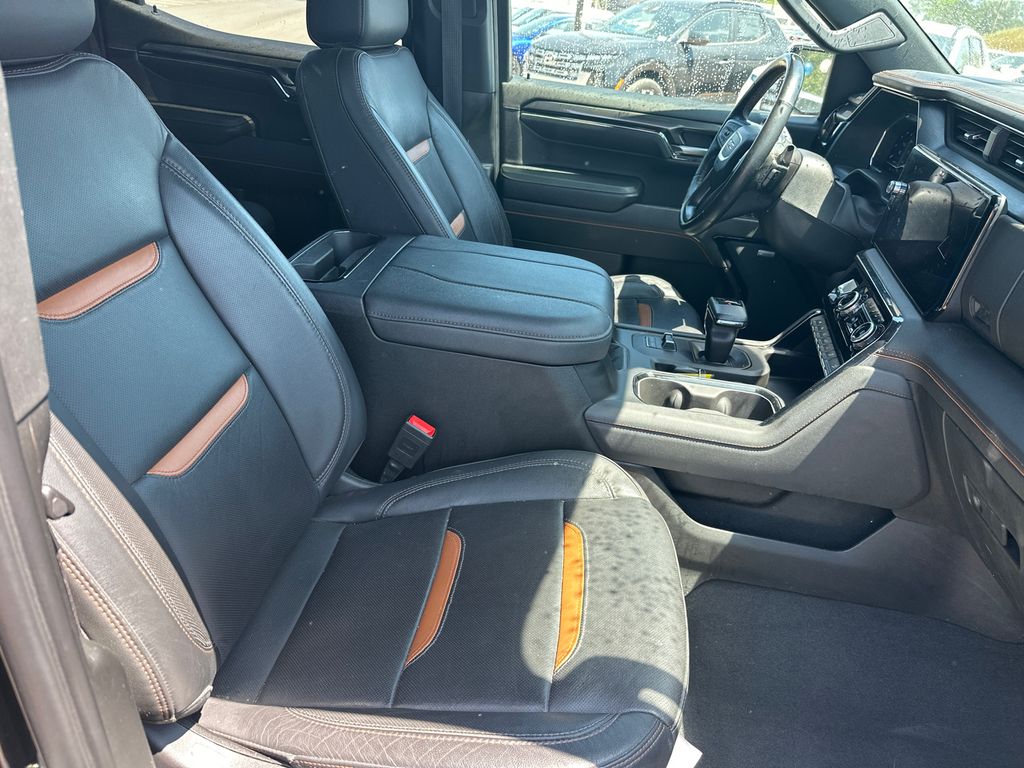 Used 2024 Black GMC AT4 image 13