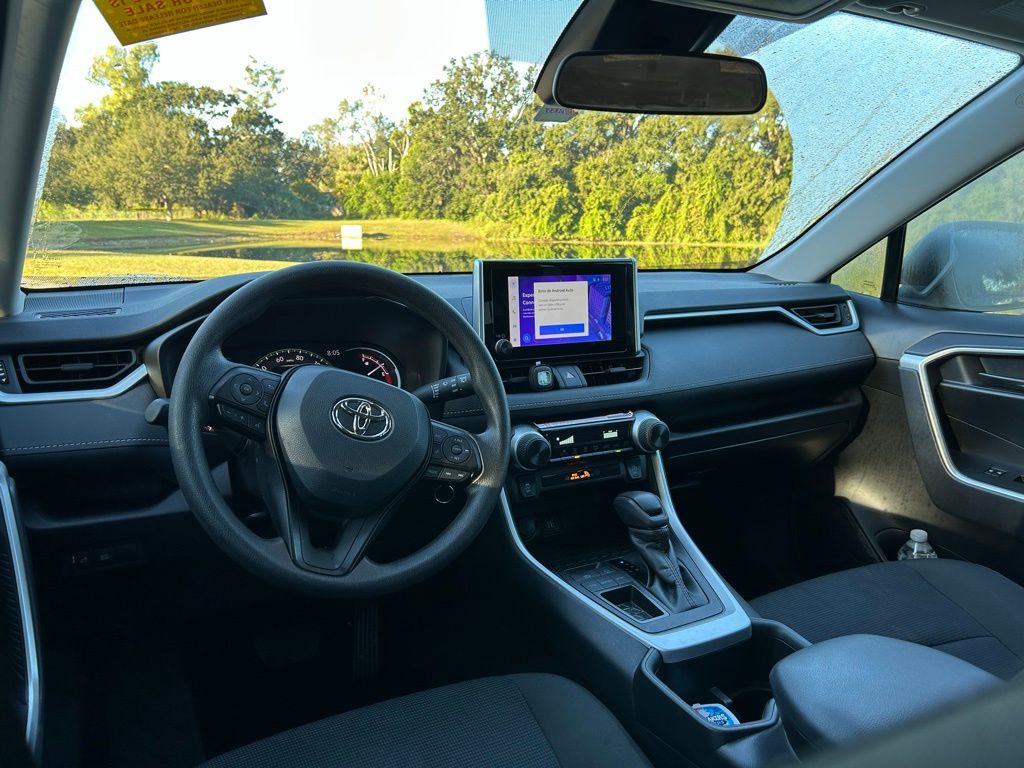 Thumbnail: 2025 Toyota RAV4 - 12