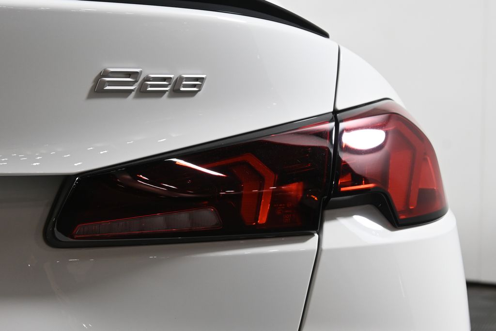 Thumbnail: 2026 BMW 2 Series - 13