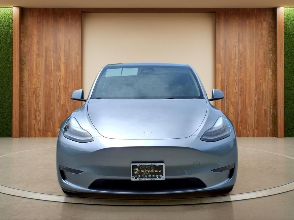 TeslaModel Y2