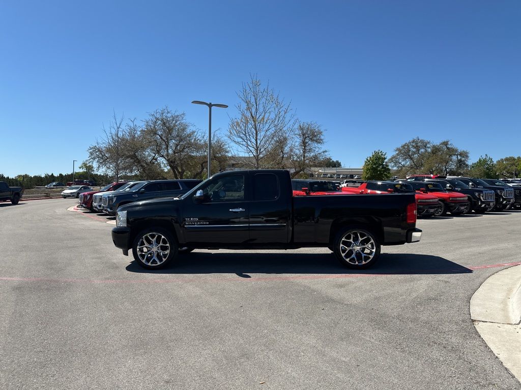 Used Car 2011 Chevrolet Silverado 1500  Lt For Sale Under $15,000 In Austin, Texas