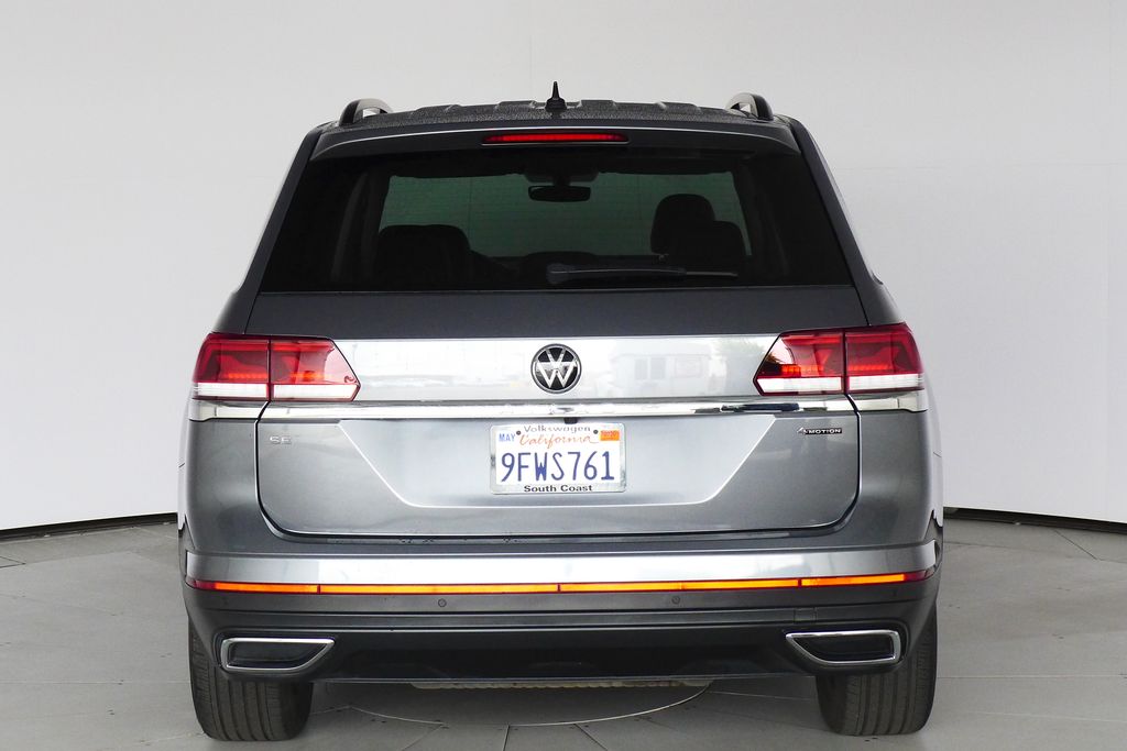 2023 Volkswagen Atlas SE 8