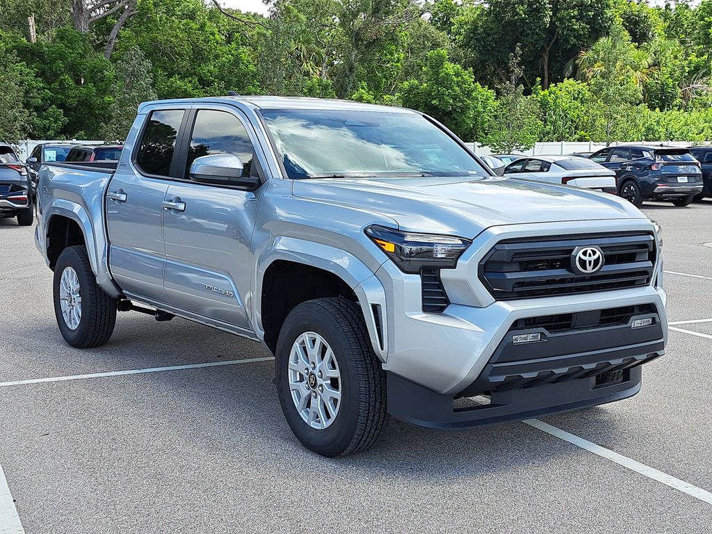 2025 Toyota Tacoma SR5 Double Cab photo 2
