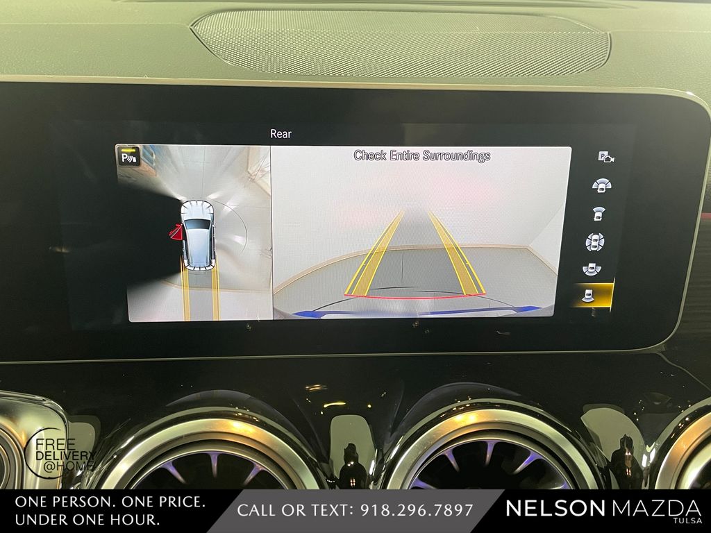 Used 2021 Blue Mercedes-Benz GLB 250 image 30