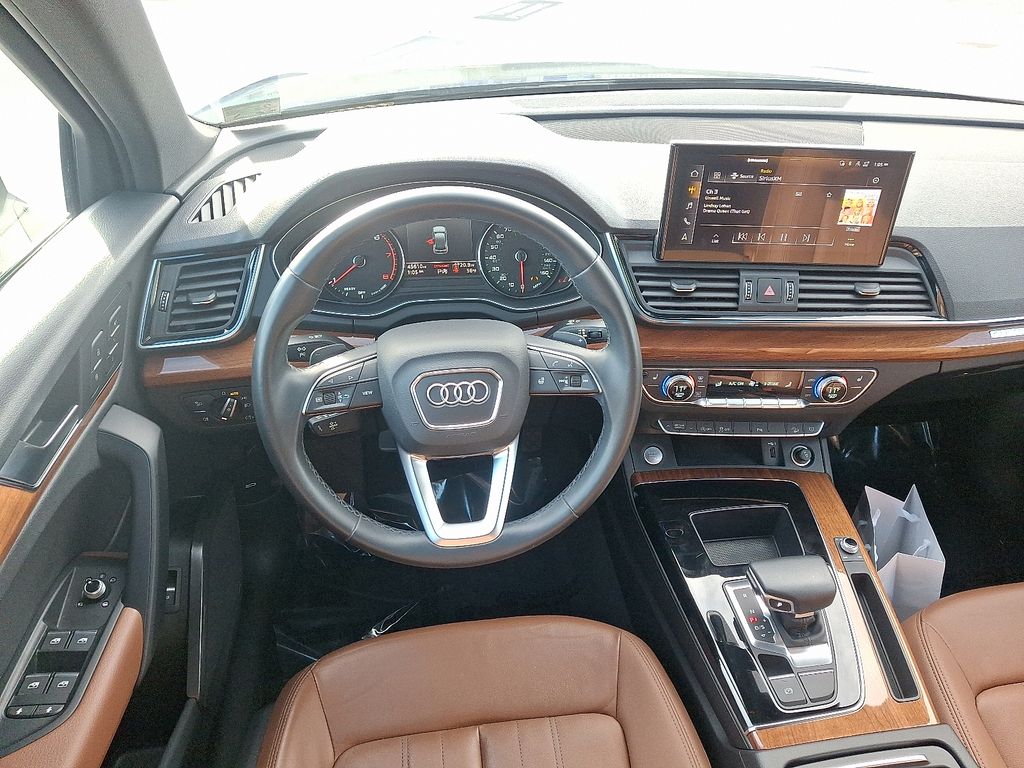 Thumbnail: 2021 Audi Q5 - 13