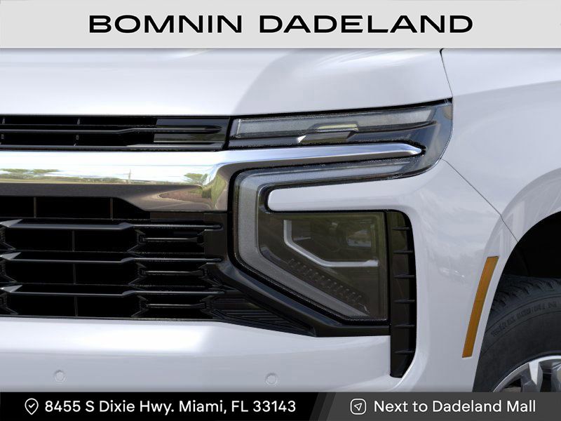 2025 Chevrolet Suburban LS photo