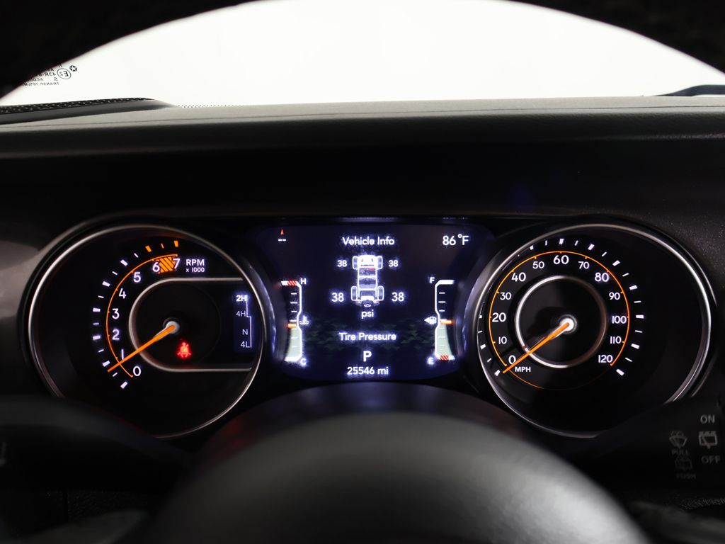 Used 2023 Gray Jeep Altitude image 38