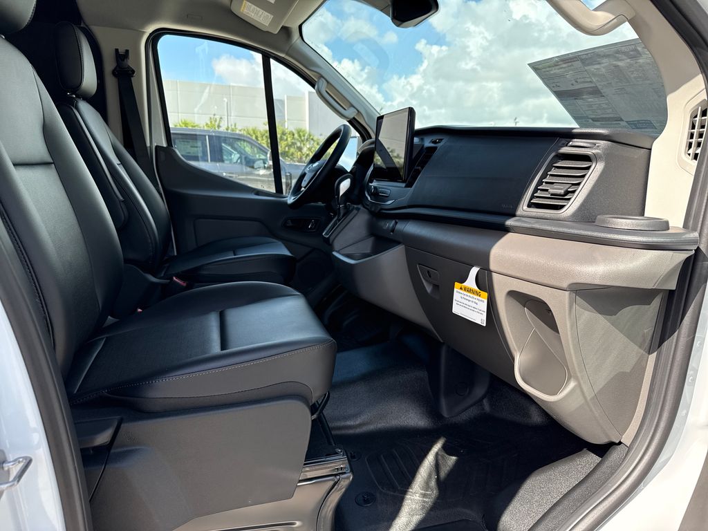 New 2026 White Ford Base image 21
