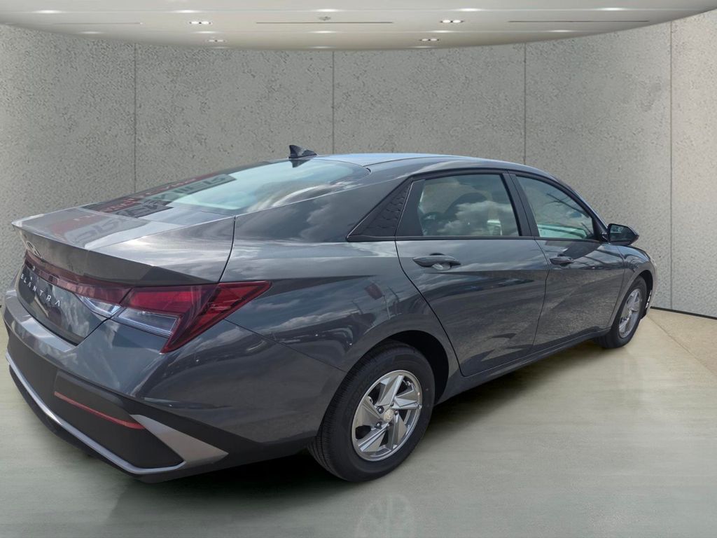 Used 2026 Hyundai Elantra Sedan