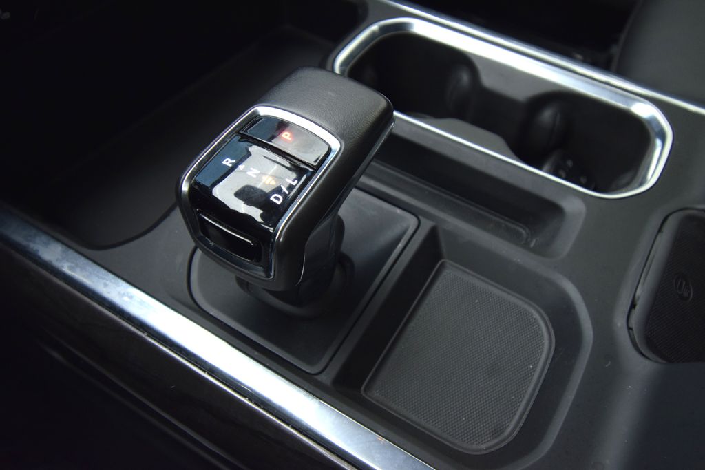 used 2022 Chevrolet Silverado 1500 car, priced at $31,500