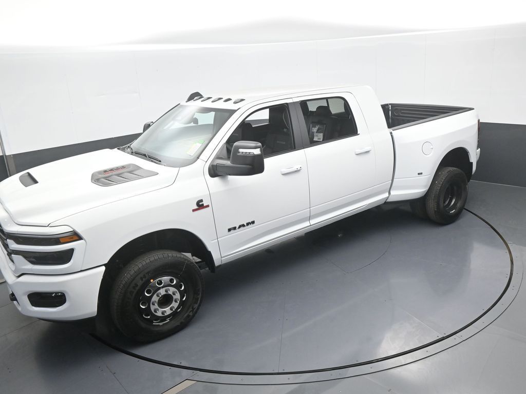 New 2026 Bright White Clearcoat Ram Laramie image 48