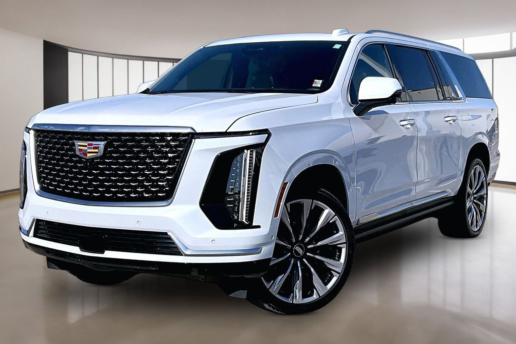 Vibrant White Tricoat 2026 Cadillac Escalade ESV SUV / Crossover Four-Wheel Drive