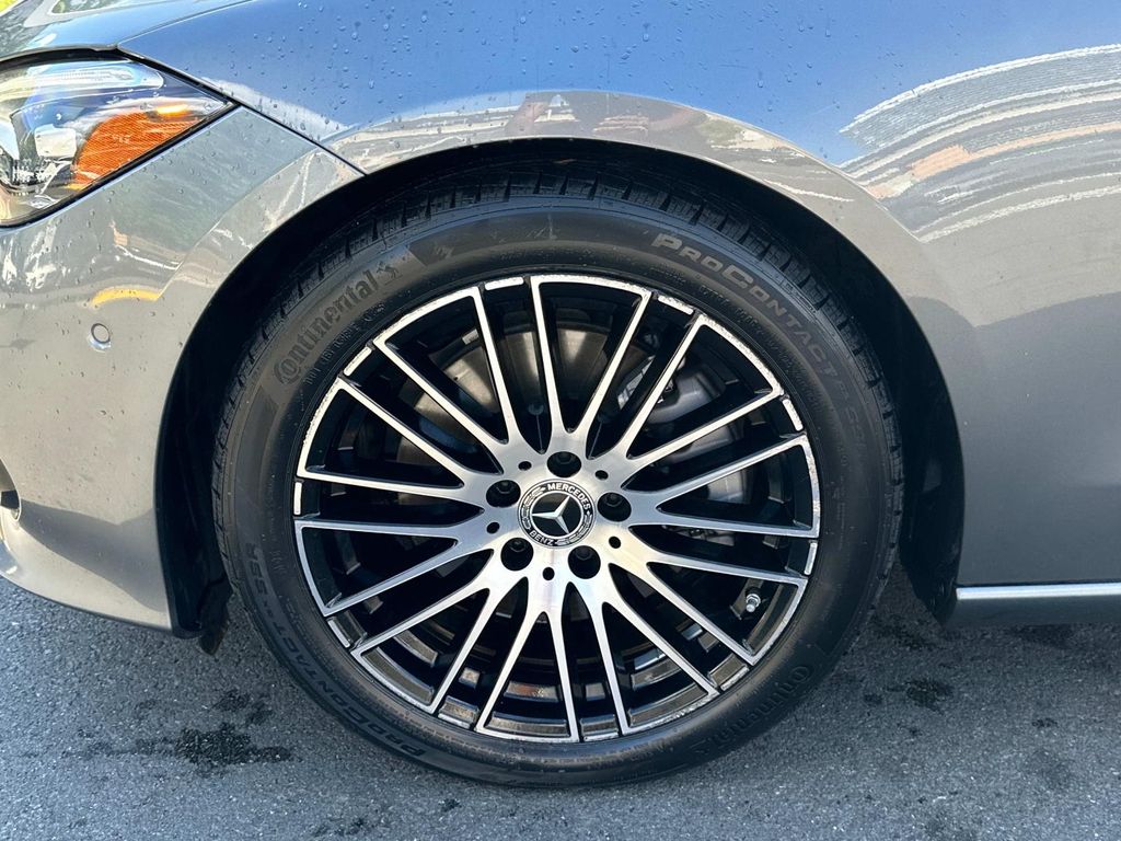 Thumbnail: 2022 Mercedes-Benz C-Class - 14