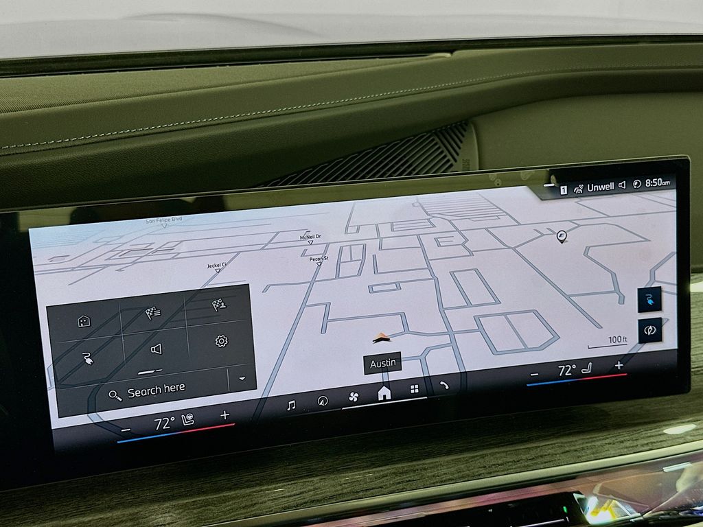 2025 BMW i7 eDrive50 12