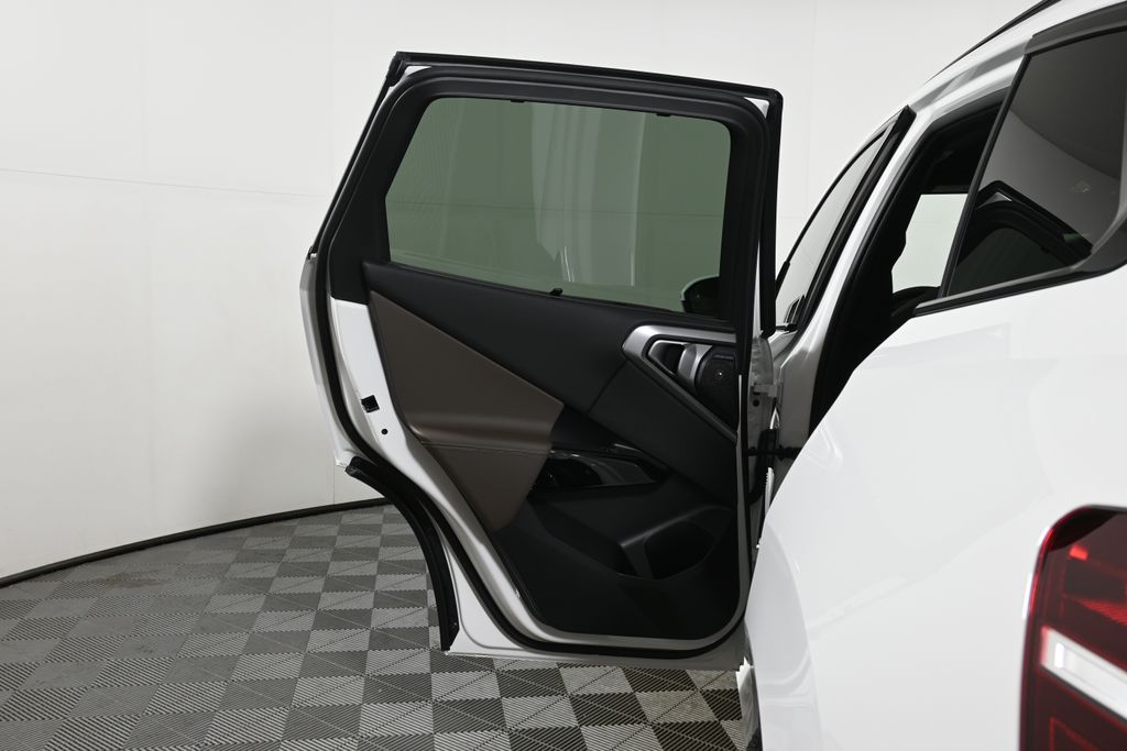 Thumbnail: 2026 BMW X3 - 31