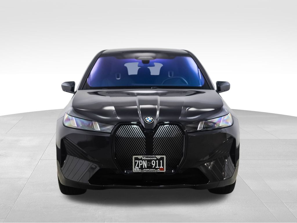 Thumbnail: 2026 BMW iX - 6