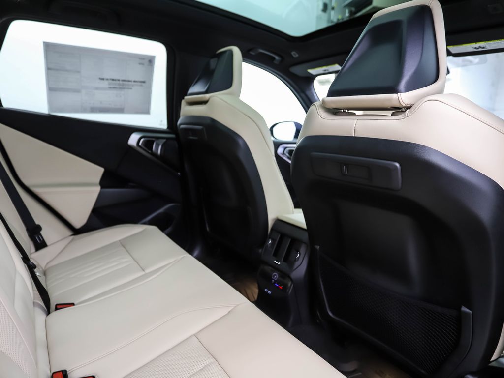 Thumbnail: 2026 BMW X3 - 25