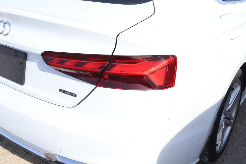 Thumbnail: 2021 Audi A5 - 9