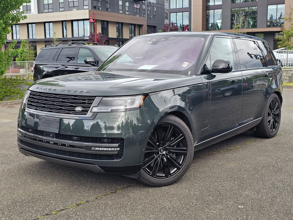 2023 Land Rover Range Rover P530 SE LWB AWD