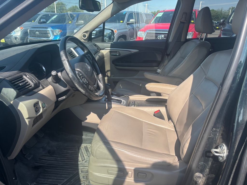 Used 2016 Honda Pilot SUV
