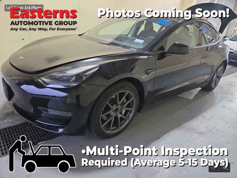 2023 Tesla Model 3 -'s photo