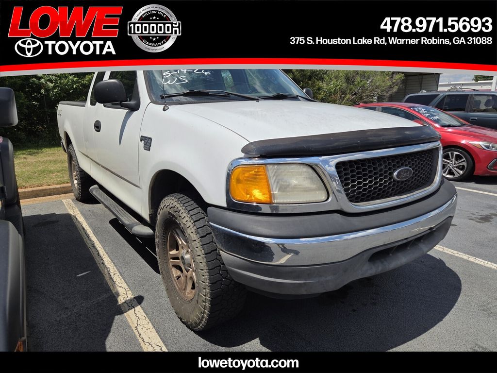 2004 Ford F-150's photo