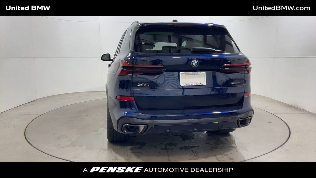 Thumbnail: 2026 BMW X5 - 7