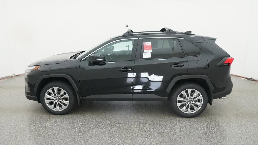 Thumbnail: 2025 Toyota RAV4 - 10