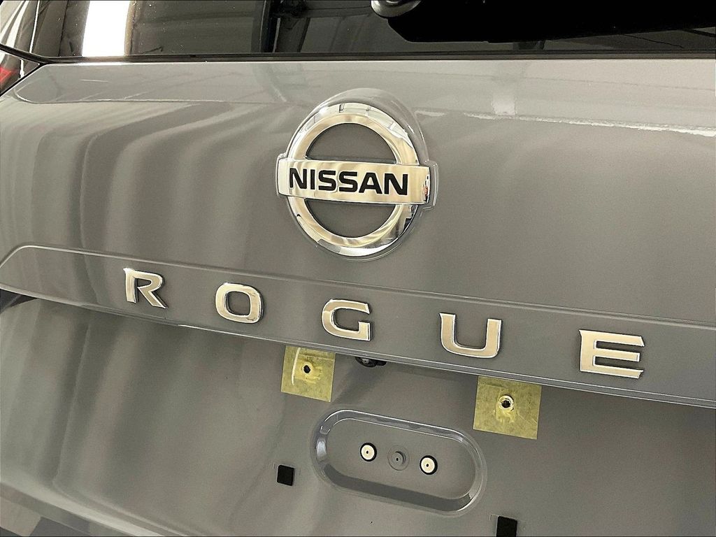 2021 Nissan Rogue — photo 29