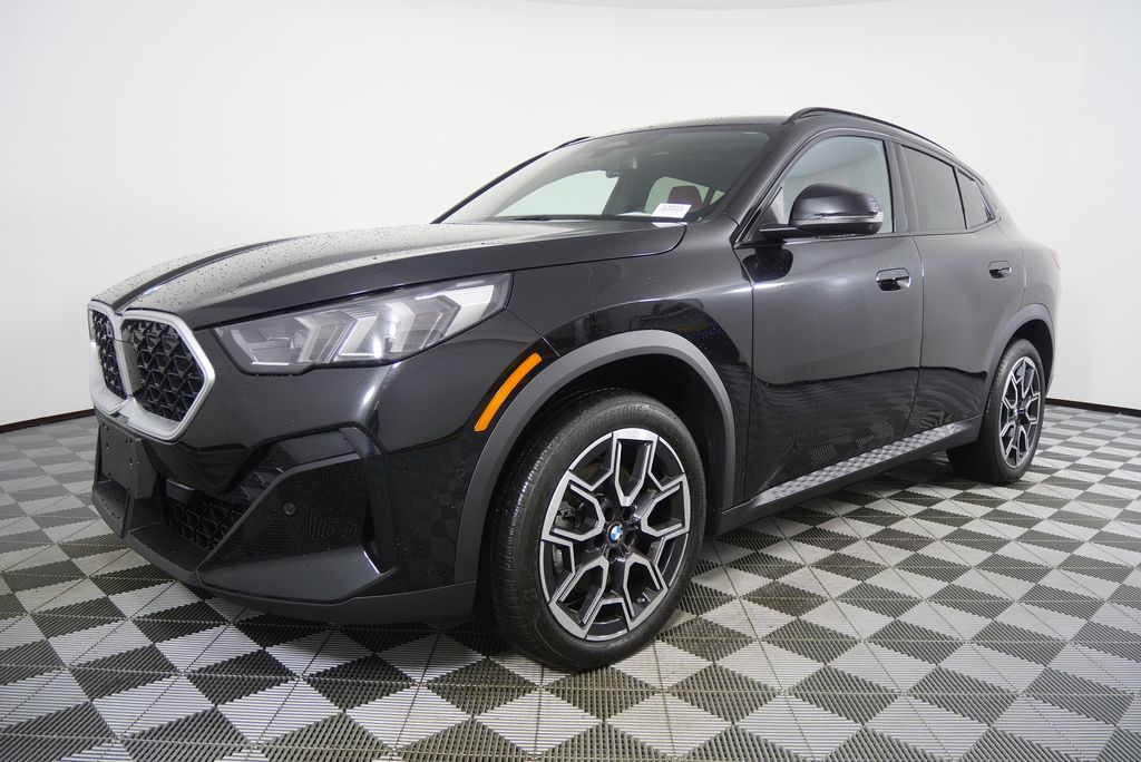 Thumbnail: 2025 BMW X2 - 8