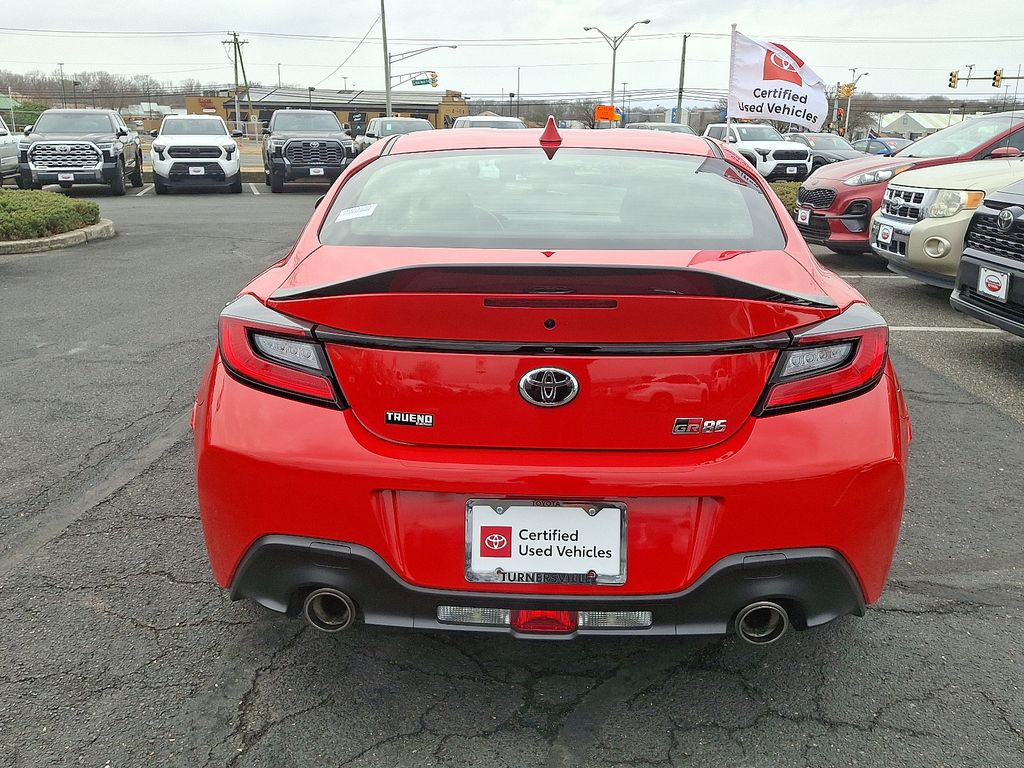 Thumbnail: 2024 Toyota GR86 - 5