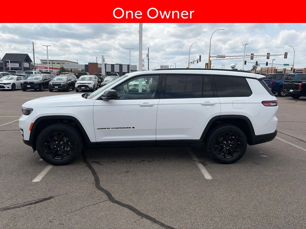 Used 2024 Jeep Grand Cherokee L Altitude with VIN 1C4RJKAGXR8528011 for sale in Waite Park, Minnesota