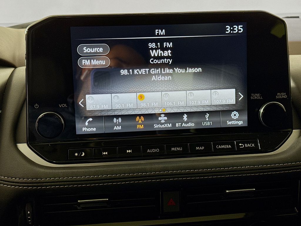 Thumbnail: 2023 Nissan Rogue - 15