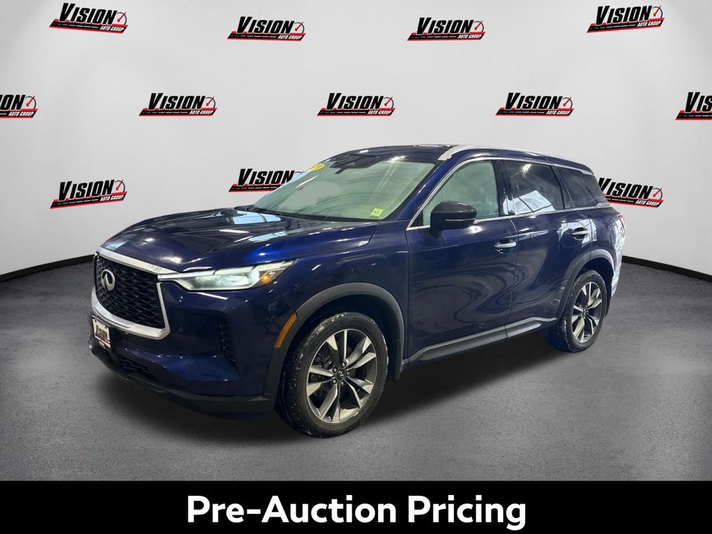 2023 INFINITI QX60 Luxe AWD
