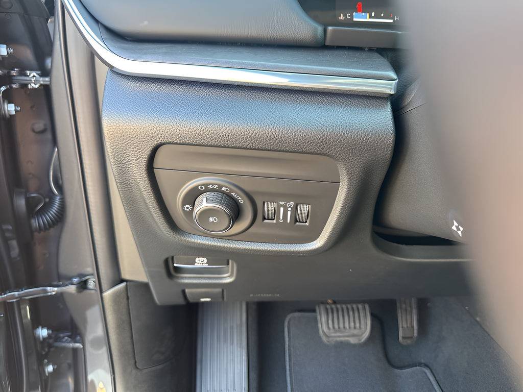 New Car 2025 Jeep Grand Cherokee L  Overland For Sale Under $60,000 In Austin, Texas