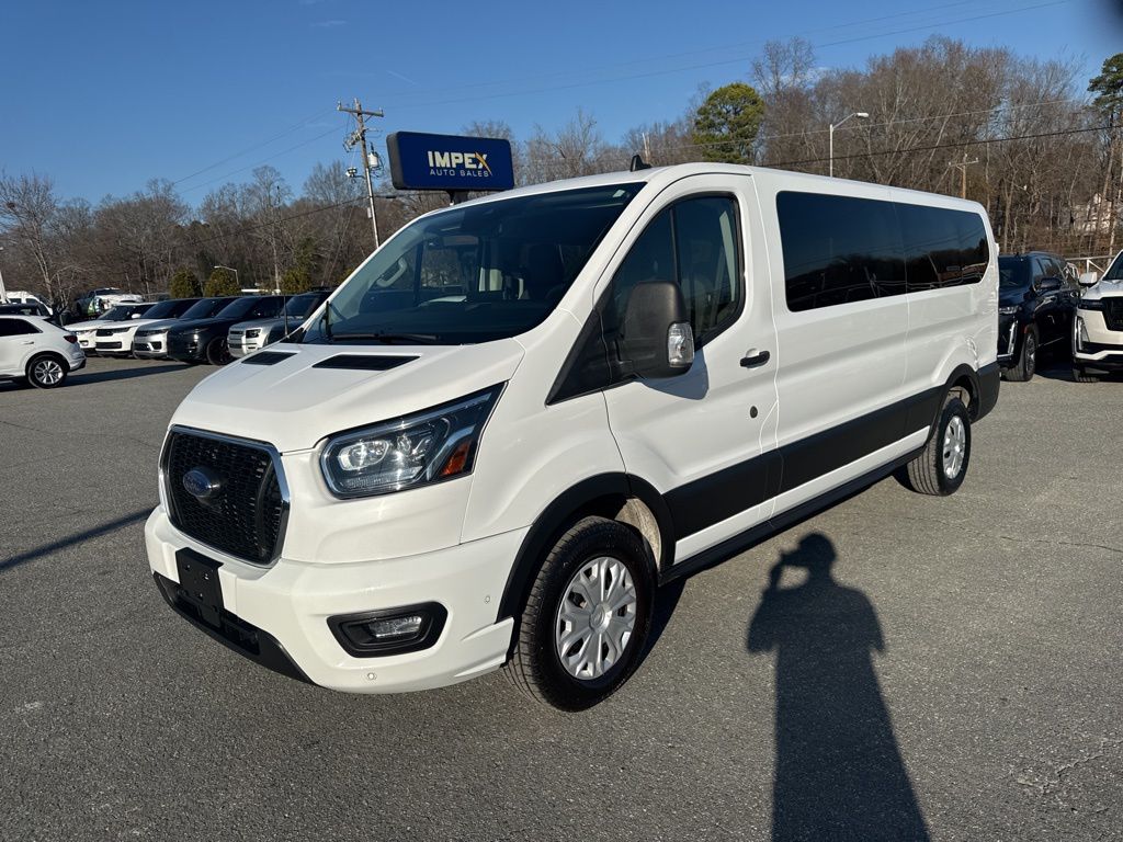 2023 Ford Transit-350 XLT's photo