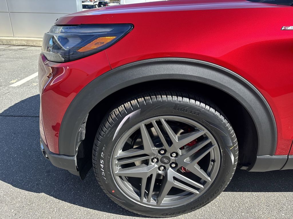 New 2026 Rapid Red Metallic Tinted Clearcoat Ford ST-Line image 18
