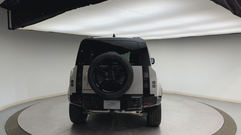 Thumbnail: 2026 Land Rover Defender - 3