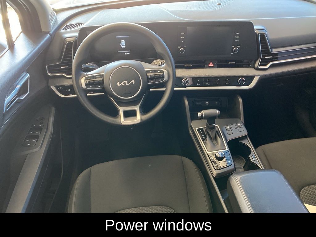 Used 2025 Silver Kia LX image 5