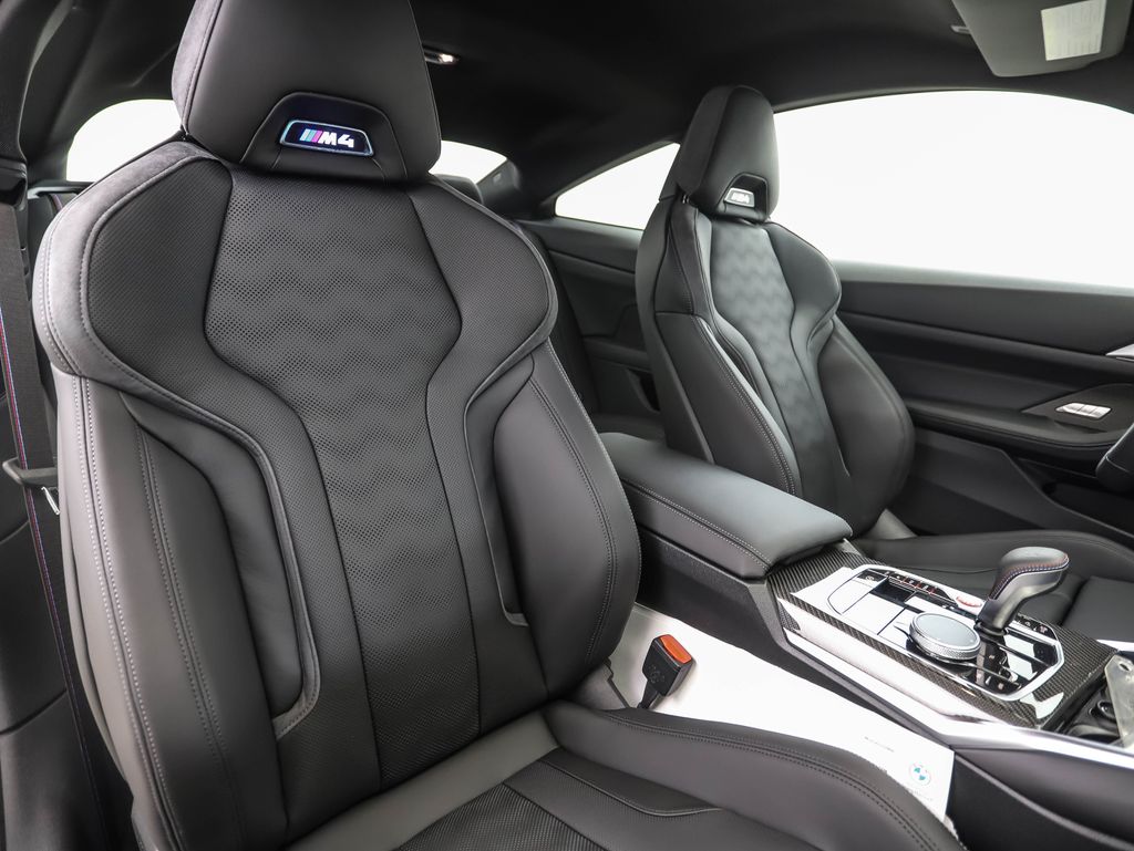 Thumbnail: 2026 BMW M4 - 27