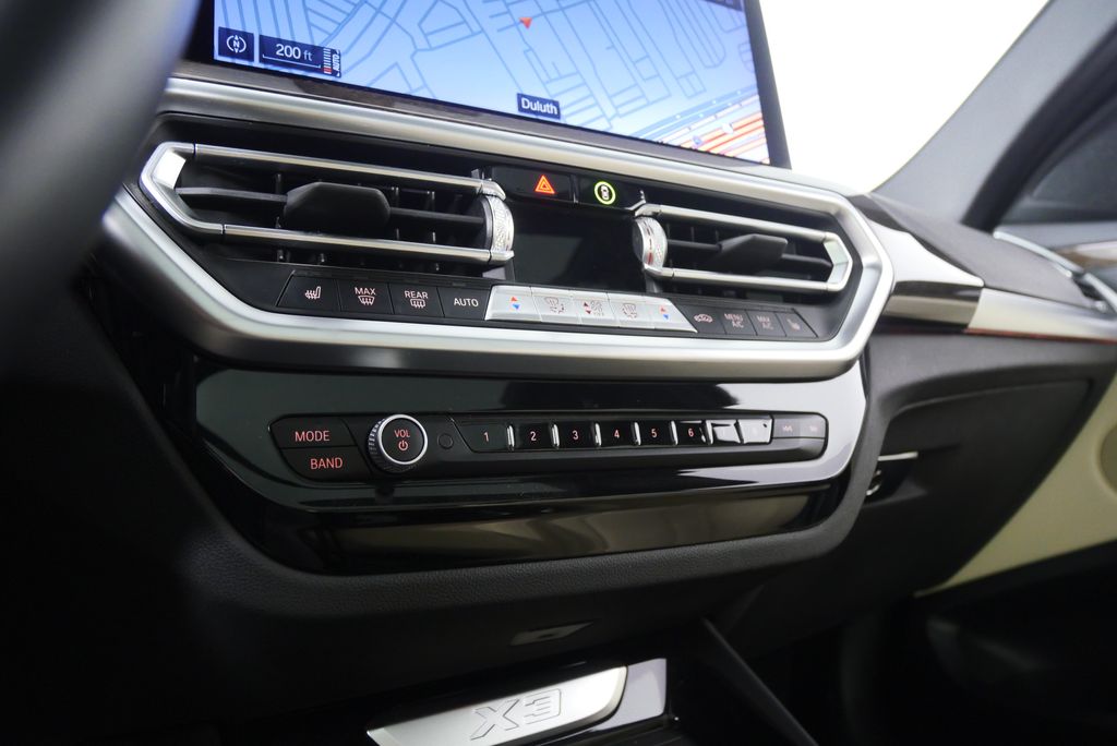 Thumbnail: 2024 BMW X3 - 27
