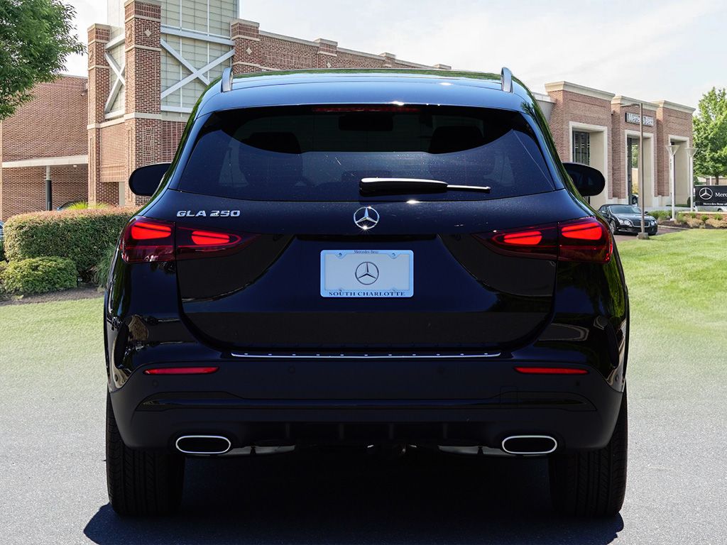 Thumbnail: 2026 Mercedes-Benz GLA - 5