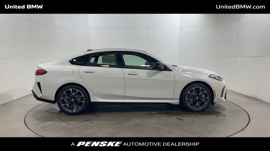 Thumbnail: 2026 BMW 2 Series - 9