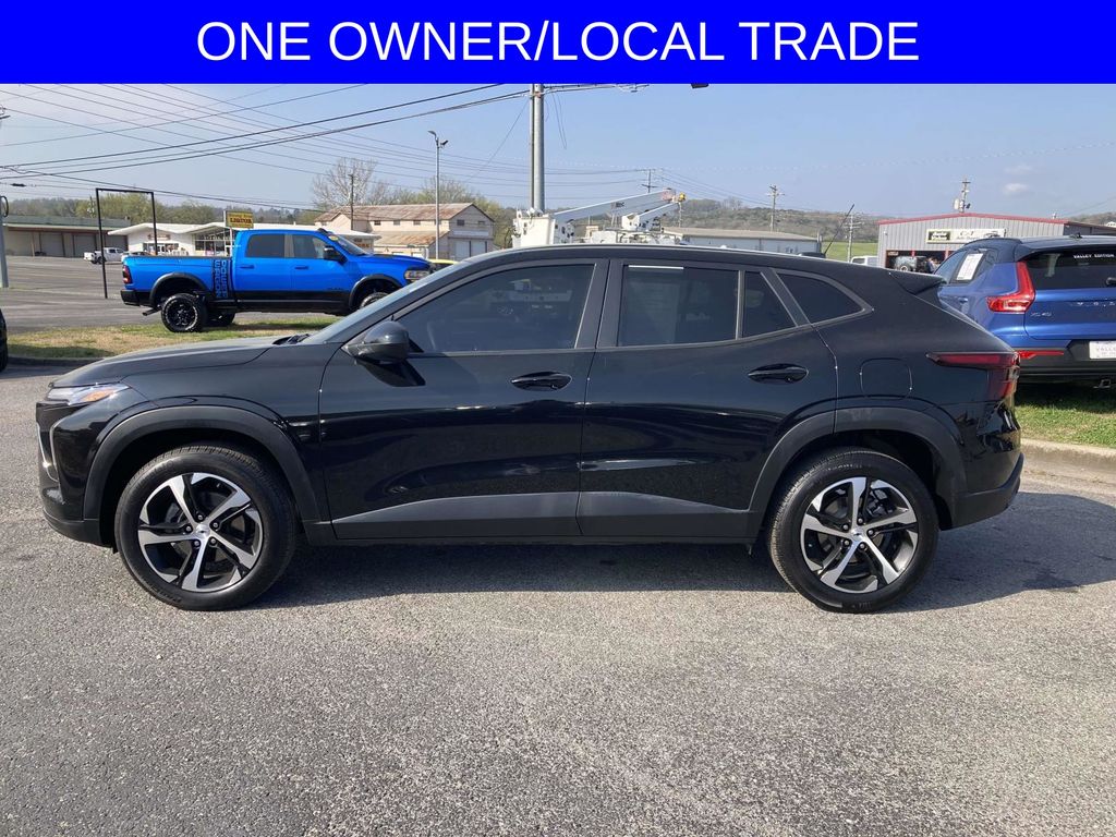 Used 2024 Black Chevrolet 1RS image 7